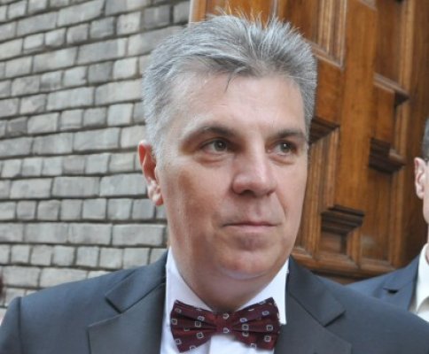 Zgonea: Resping orice tentativă de influenţare a votului deputaţilor